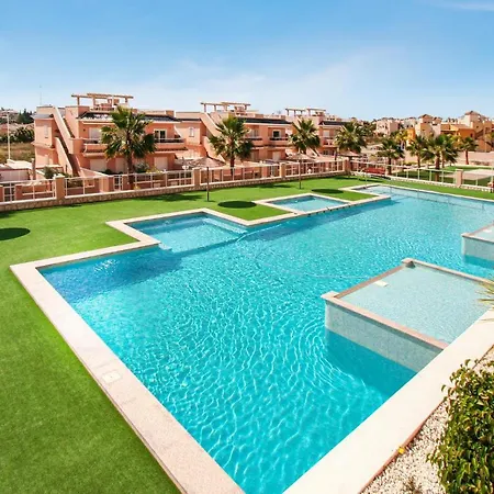 2 Bedroom Gorgeous In Torrevieja * Punta Prima (Alicante)